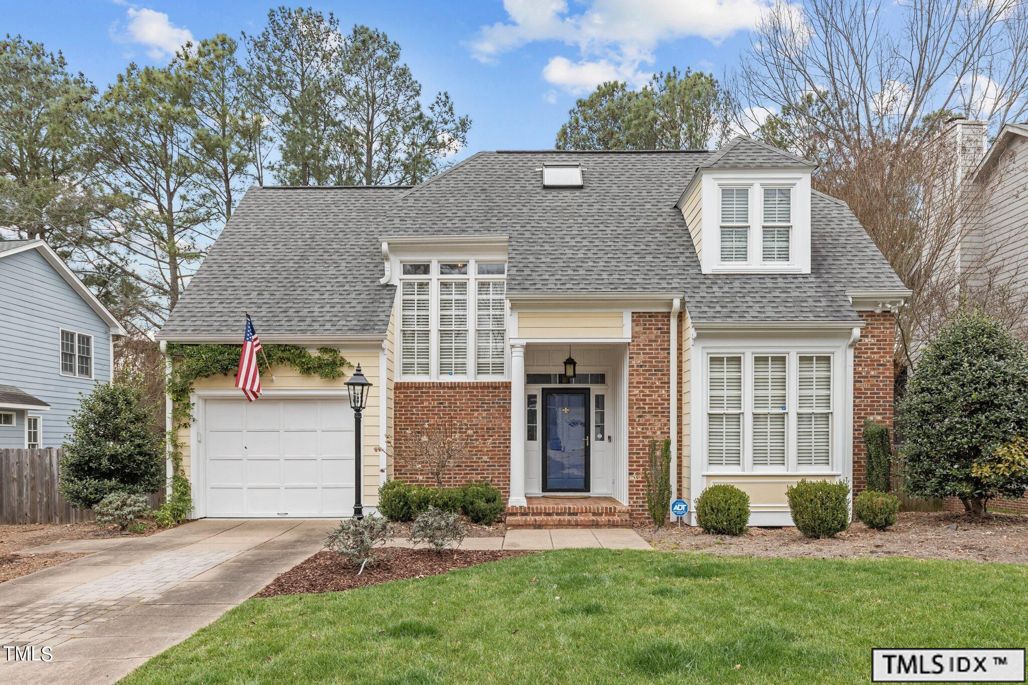 15 Knightsbridge Court, Durham, NC 27707