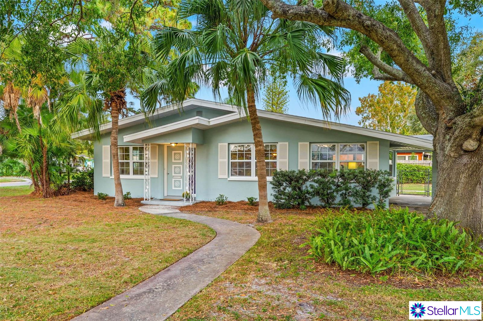 3033 38th Street N, St Petersburg, FL 33713