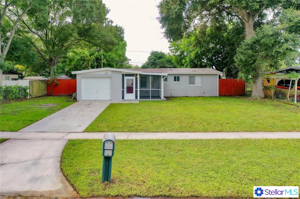 8836 79th Place, Seminole, FL 33777