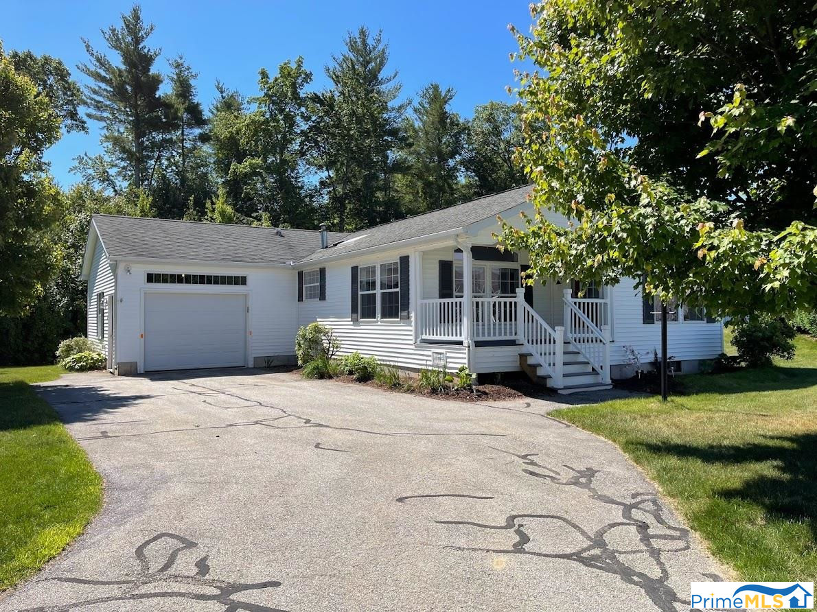 14 Sawmill Ridge, Sandown, NH 03873