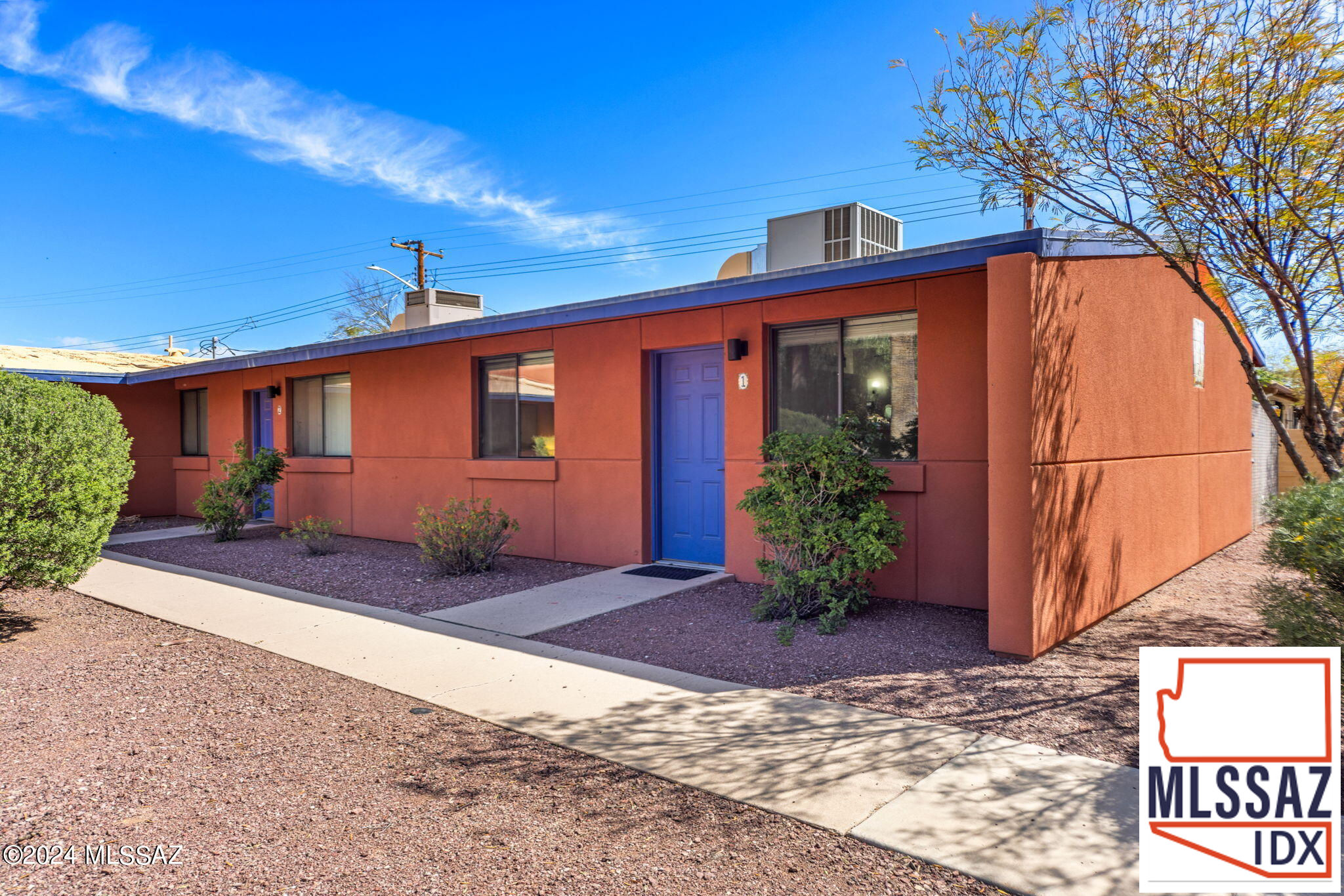 350 N Silverbell Road 1, Tucson, AZ 85745