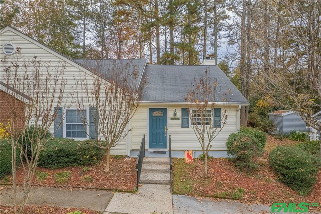 5006 Village Green Way, Alpharetta, GA 30009