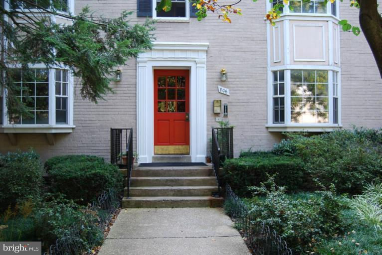 Another Property Rented - 806 S Arlington Mill Drive 104, Arlington, VA 22204