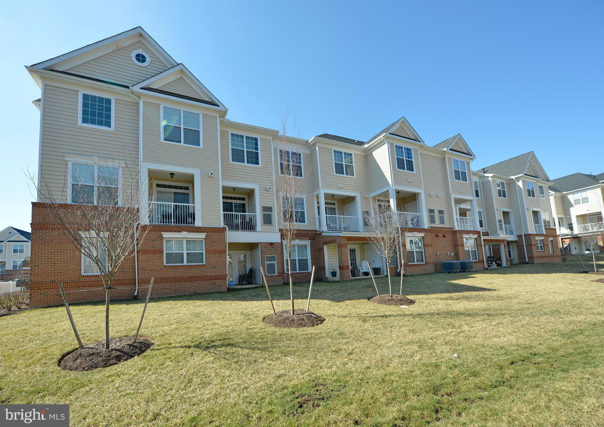 43032 Stuarts Glen Terrace 111, Ashburn, VA 20148