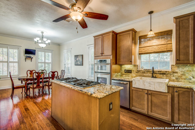 143 Katherine CT, Alamo Heights, TX 78209