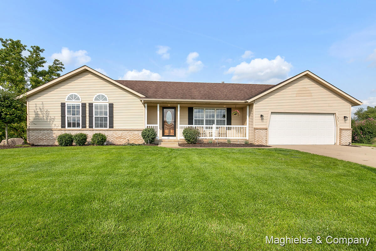 1831 Quail Ridge Drive, Dorr, MI 49323