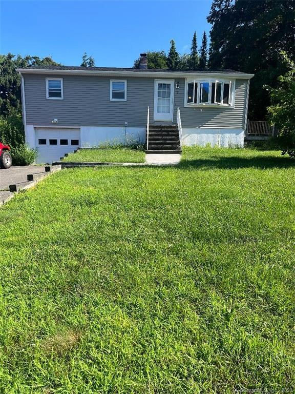 2 Longmeadow Dr Extension, Wolcott, CT 06716