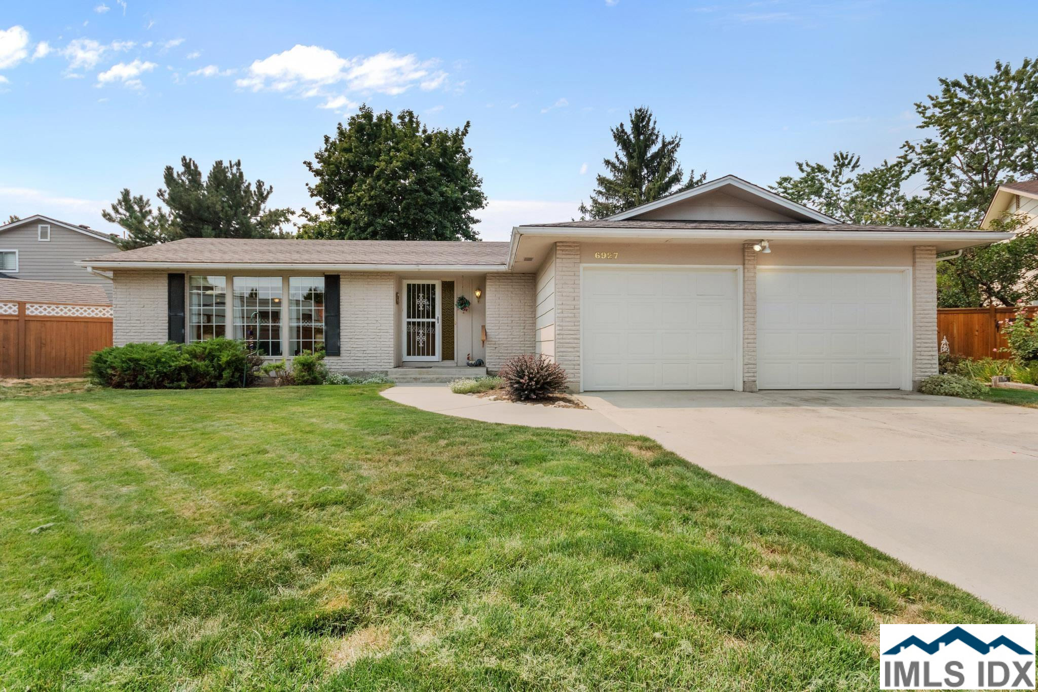 6927 W Kingsdale Dr., Boise, ID 83704