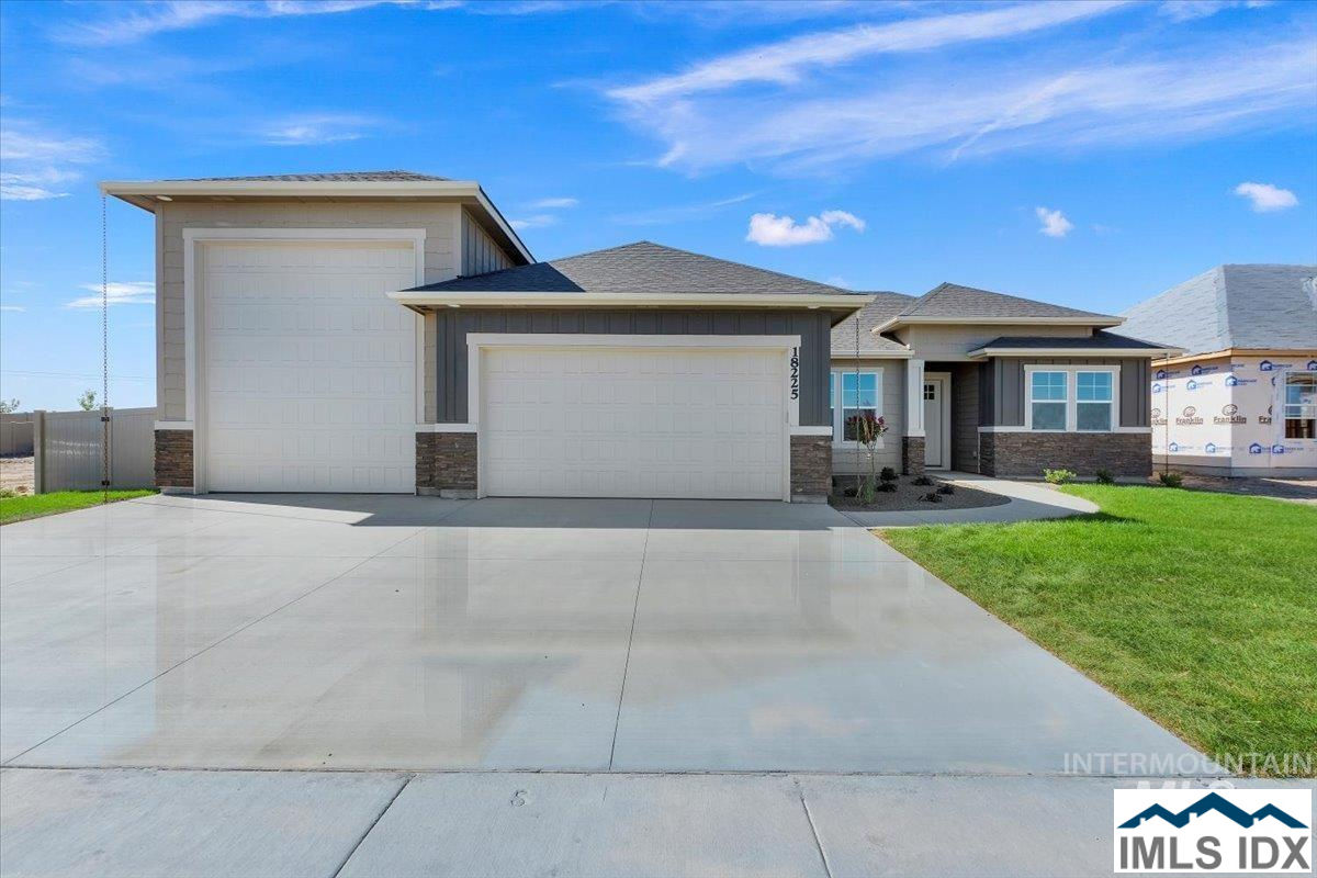 8862 E Hyacinth St., Nampa, ID 83687