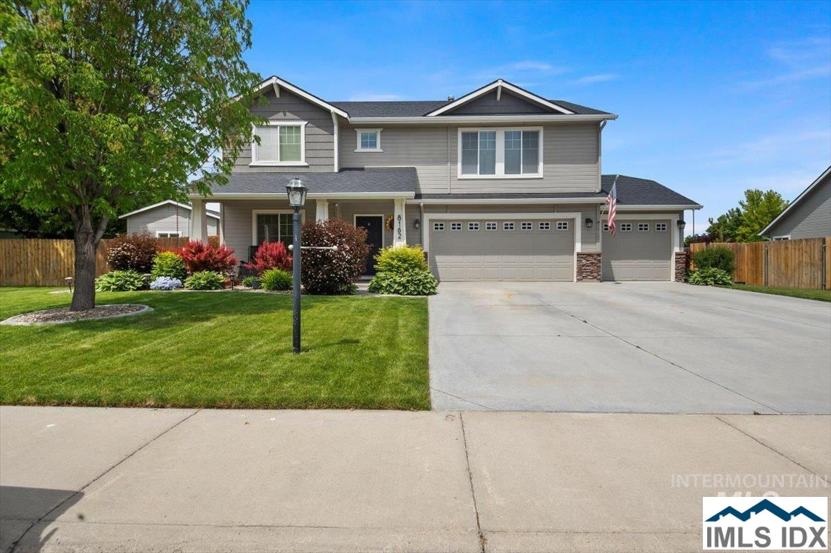 8162 E Colter Bay Dr, Nampa, ID 83687