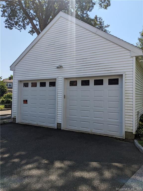 19 Urban Street Garage, New Canaan, CT 06840