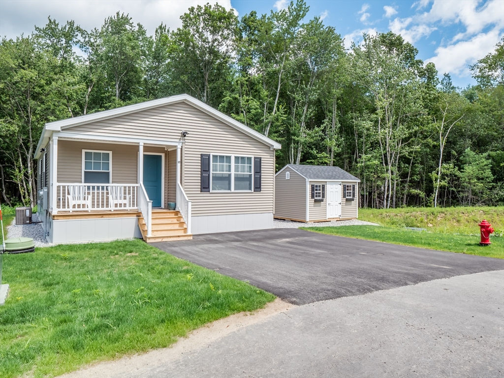 11 Lily Lane 5, Templeton, MA 01436