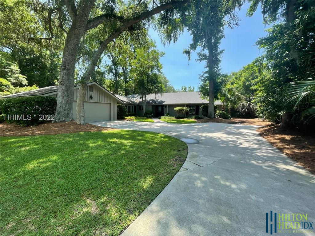 25 S Live Oak Road, Hilton Head Island, SC 29928