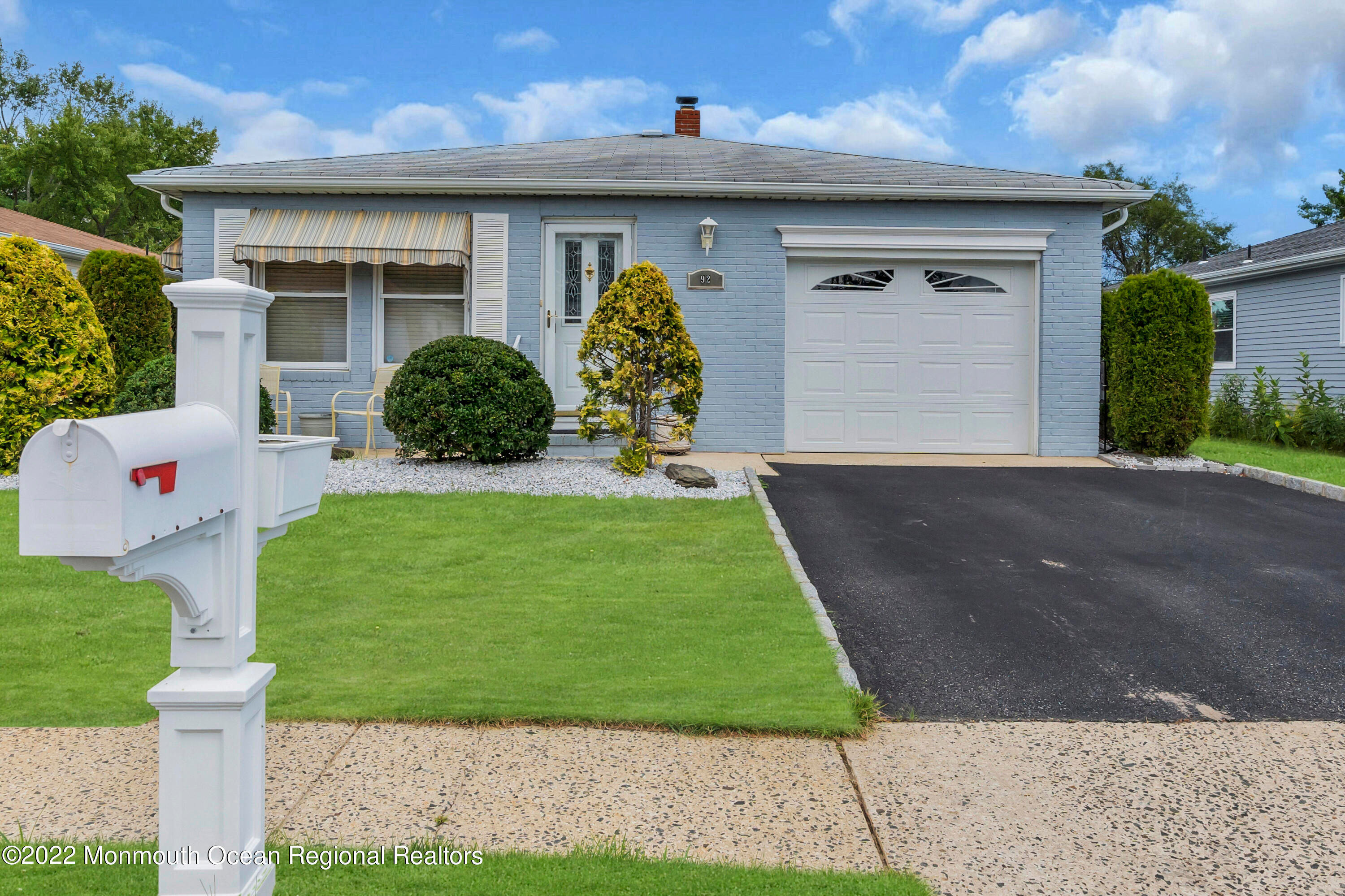 92 Liberta Drive, Toms River, NJ 08757