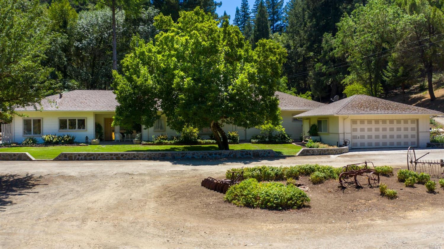 27800 Hwy 128, Yorkville, CA 95494