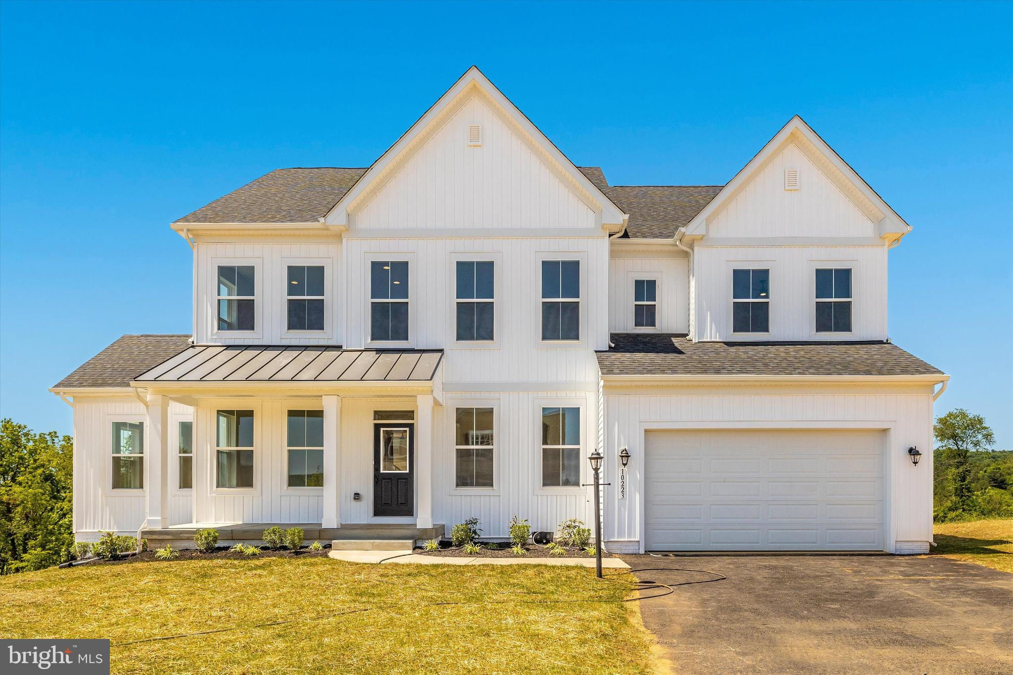 9 Meadowridge Drive, Myersville, MD 21773 now has a new price of $885,000!