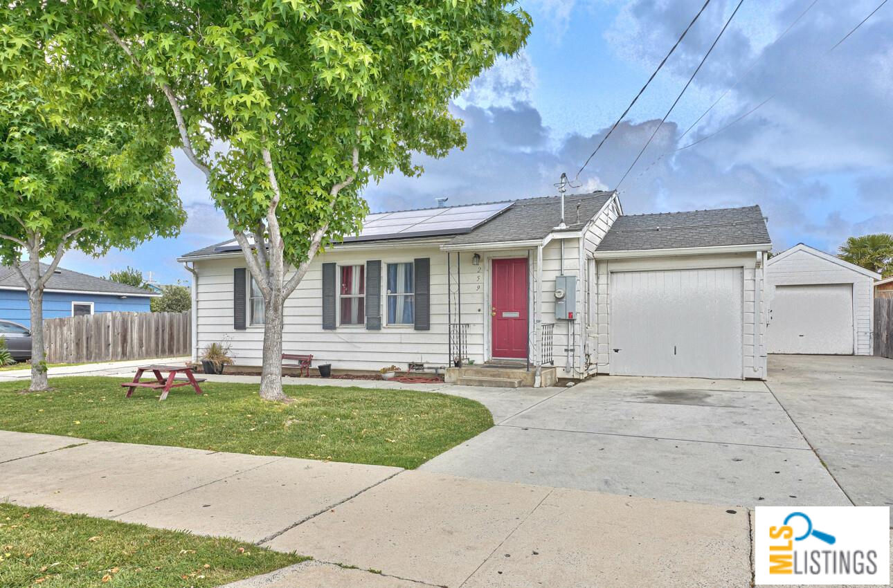 259 Dennis Ave, Salinas, CA 93905