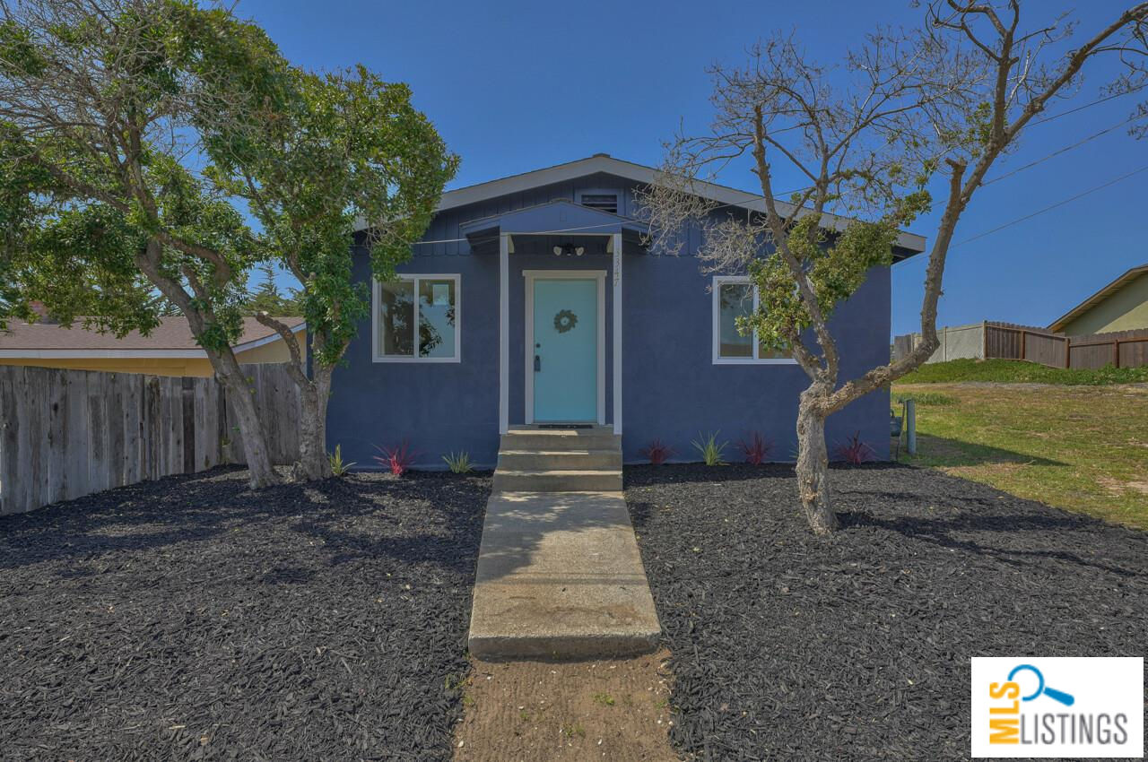 3347 Drew St, Marina, CA 93933