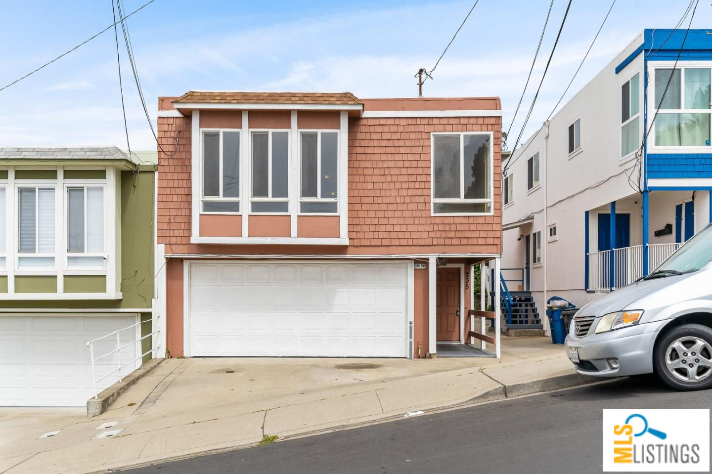 235 Gambetta St, Daly City, CA 94014