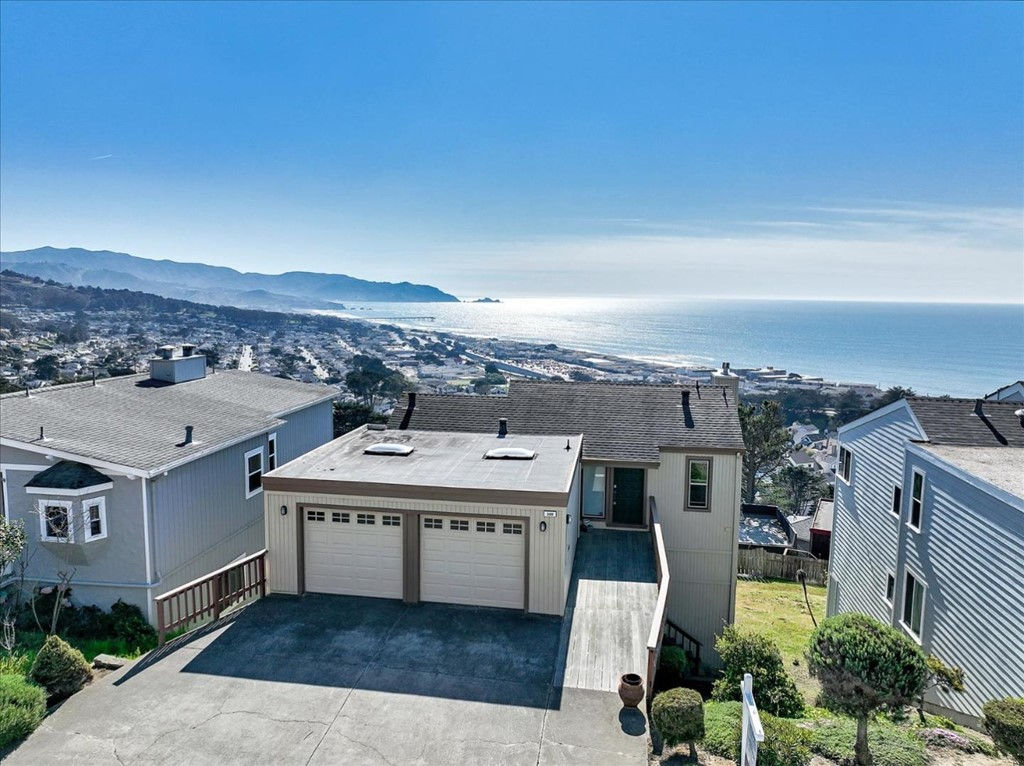 Pacifica, CA 94044