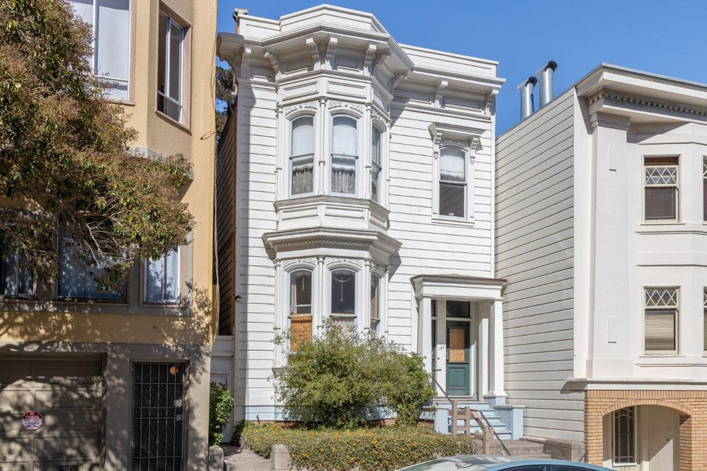 156 Liberty Street, San Francisco, CA 94110