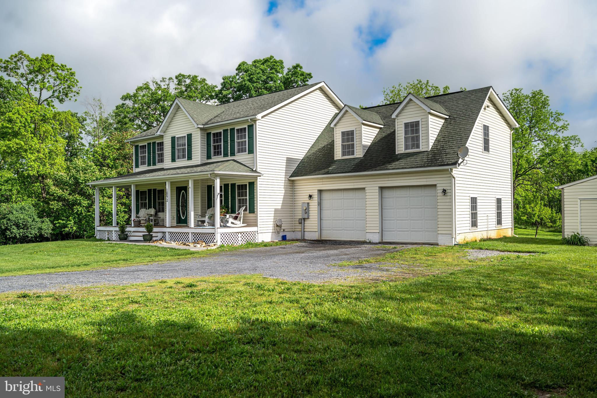 1042 Laurel Grove Road, Winchester, VA 22602 is now new to the market!
