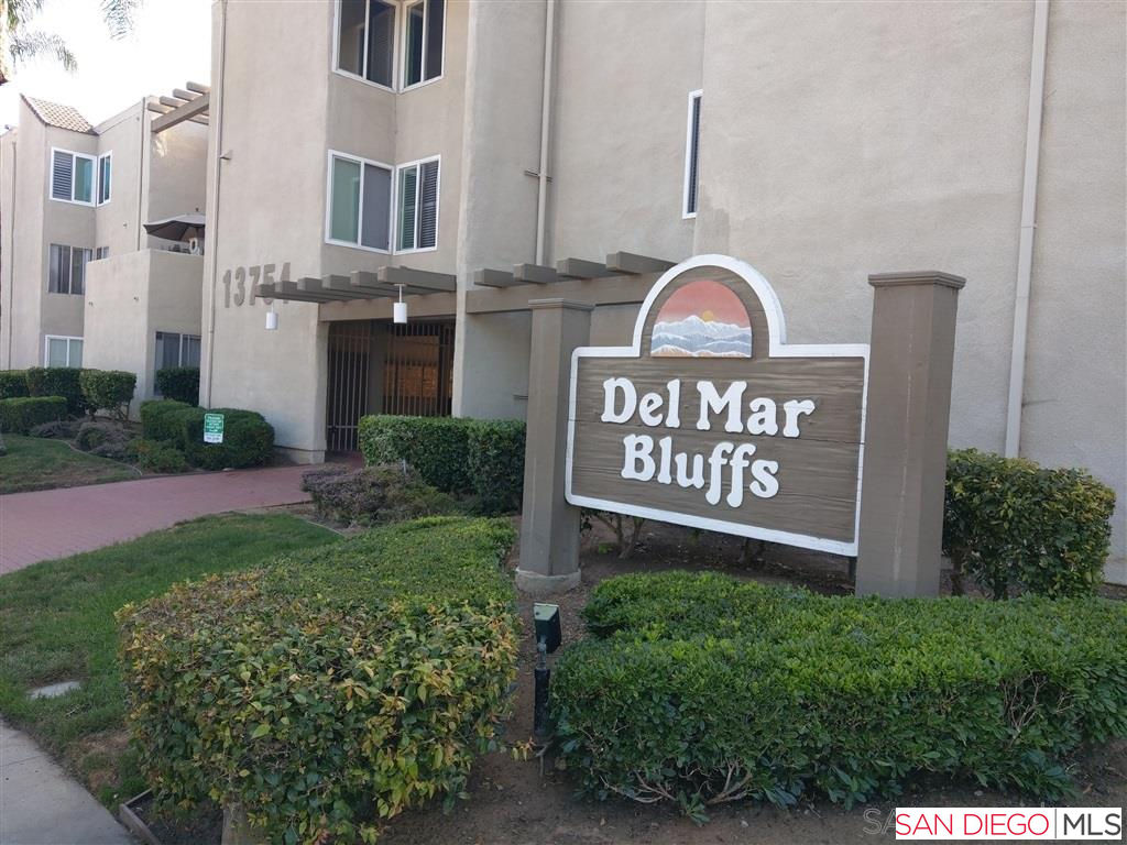 13754 Mango Dr 127, Del Mar, CA 92014