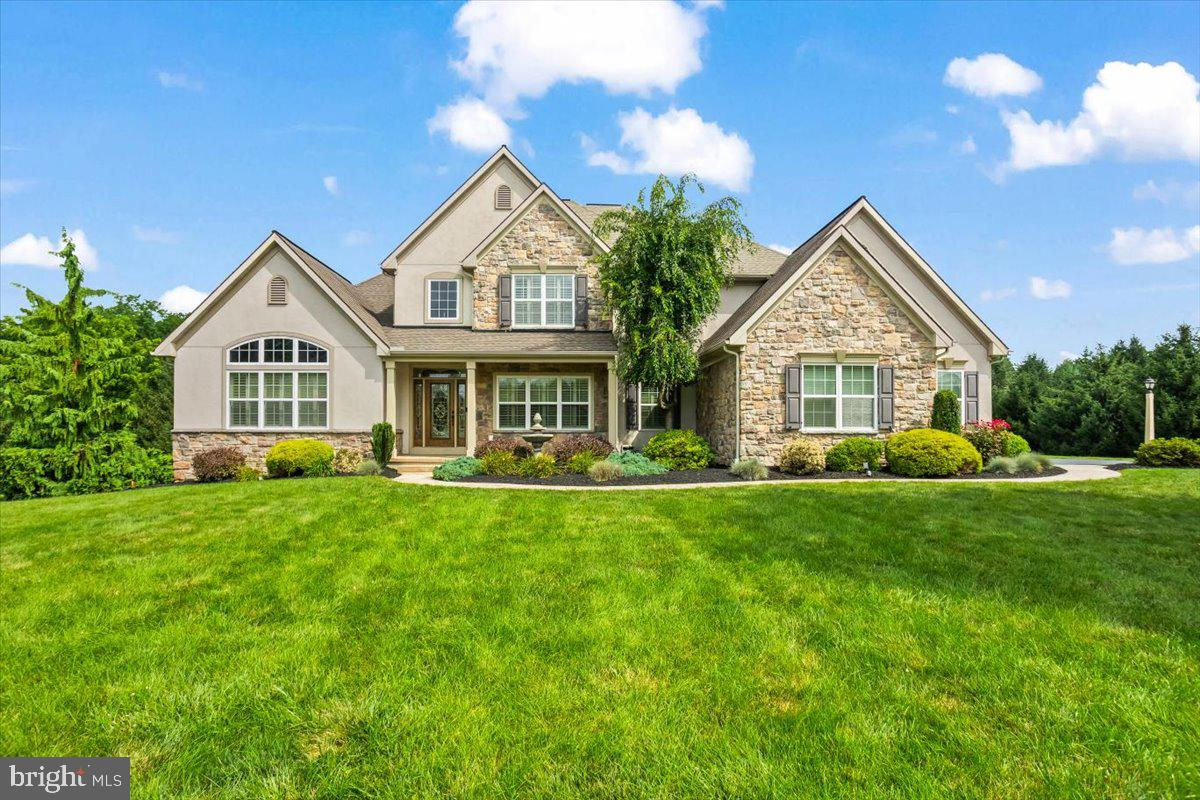 49 Wheatland Circle, Lebanon, PA 17042 now has a new price of $829,000!
