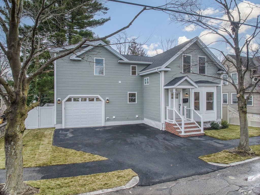 327 East Foster Street, Melrose, MA 02176