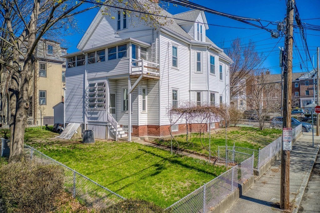 120 Summer St, Somerville, MA 02143