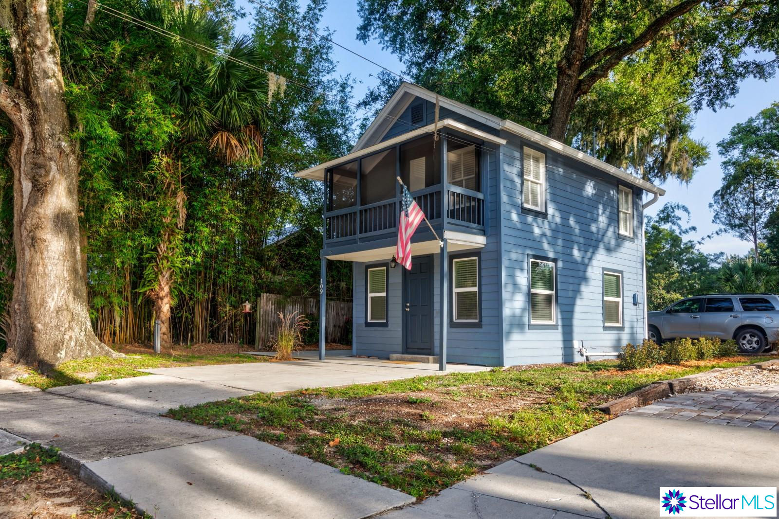 109 W 11th Avenue, Mount Dora, FL 32757