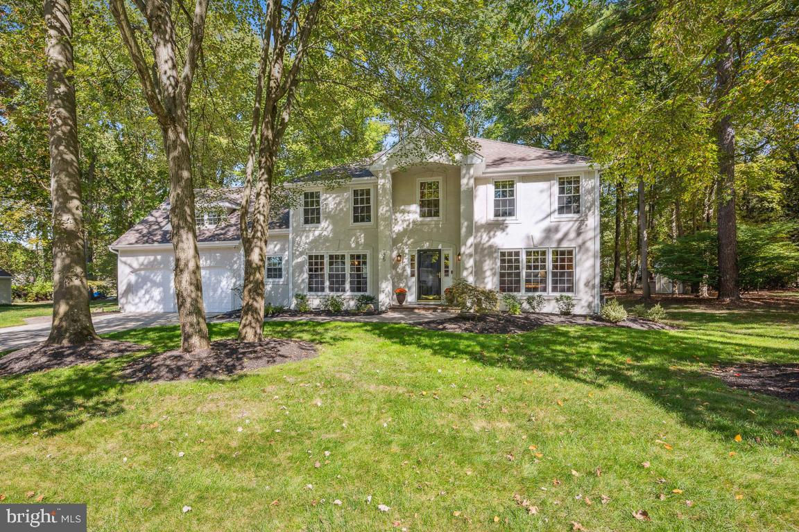 125 Bentley Drive, Mount Laurel, NJ 08054