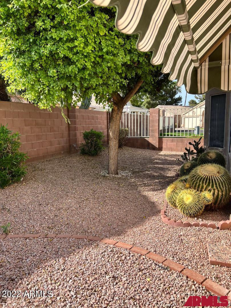 17250 N Silver Path, Surprise, AZ 85374