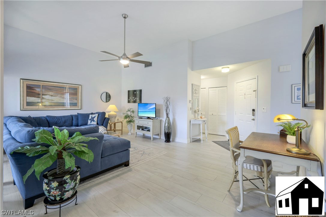 637 Beachwalk Circle #e-203, Naples, FL 34108