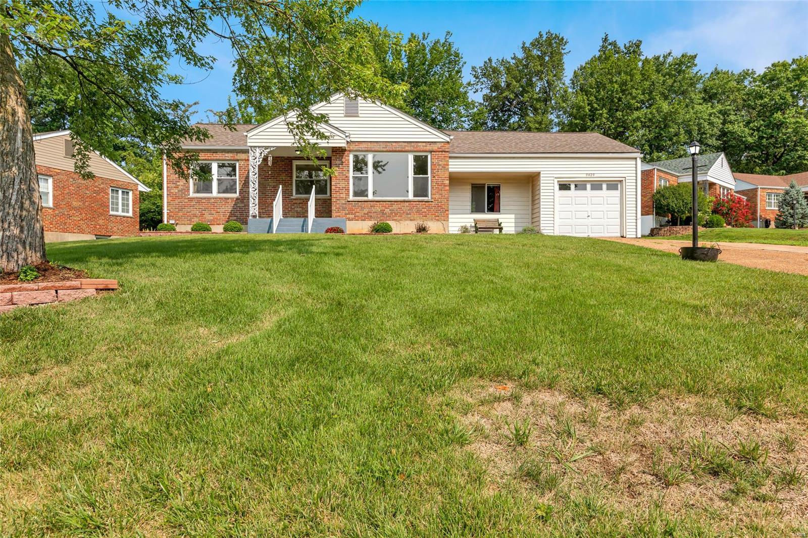 9429 Arban Drive, Crestwood, MO 63126