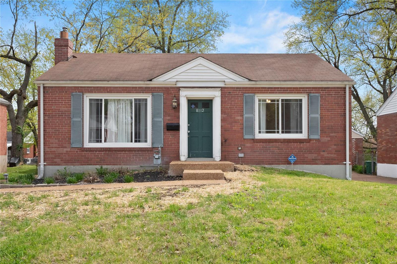 8112 Appleton, St Louis, MO 63130