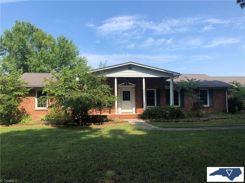 3083 Old Greensboro Road, Thomasville, NC 27360