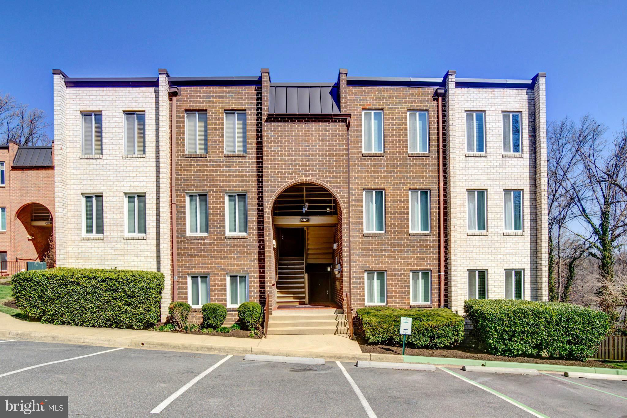 5025 7th Road S 102, Arlington, VA 22204