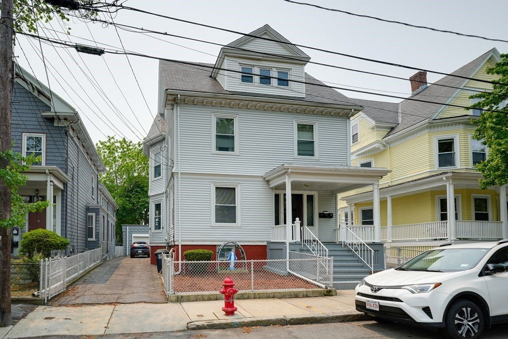 24 Preston Rd, Somerville, MA 02143