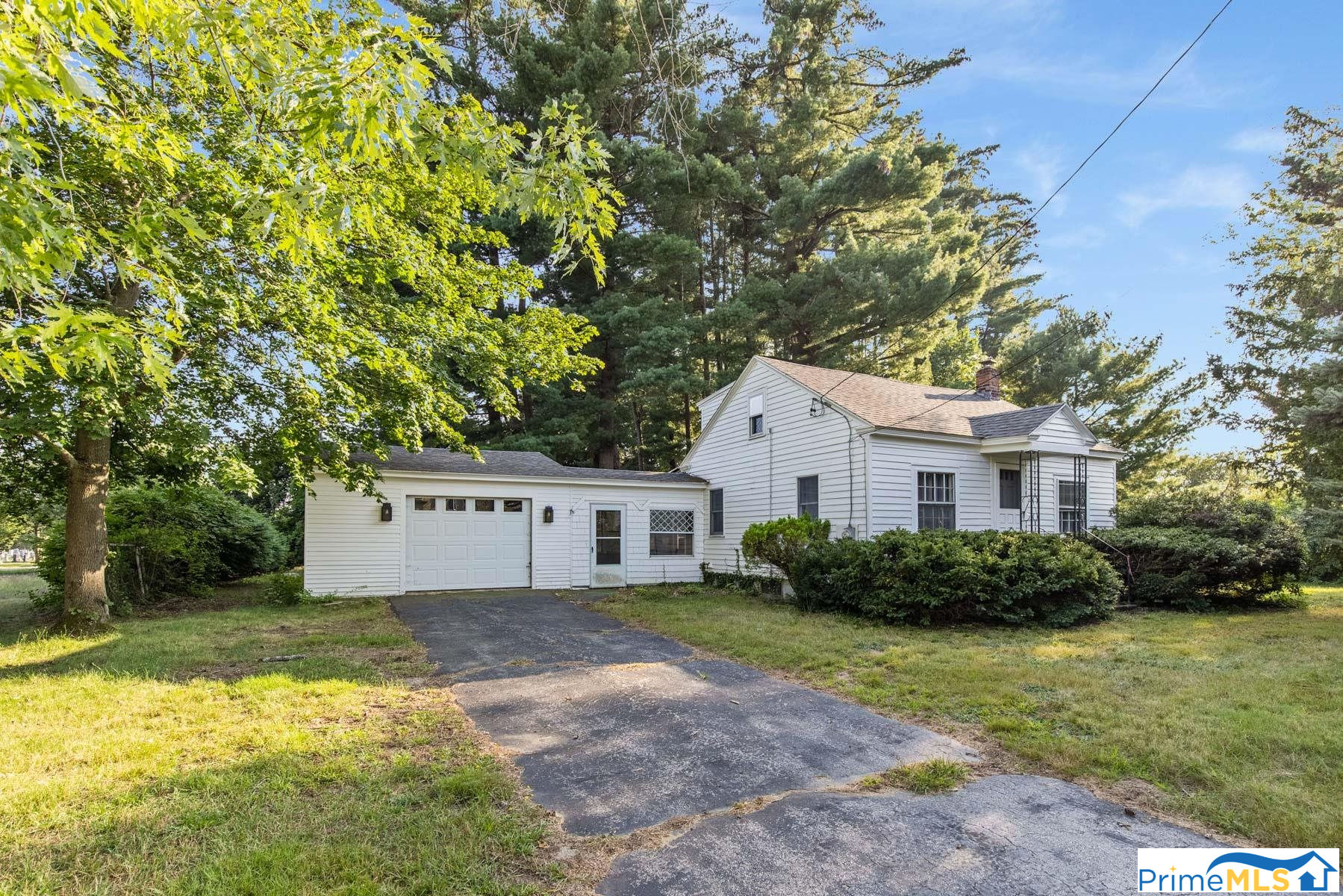 466 Donald Street, Bedford, NH 03110