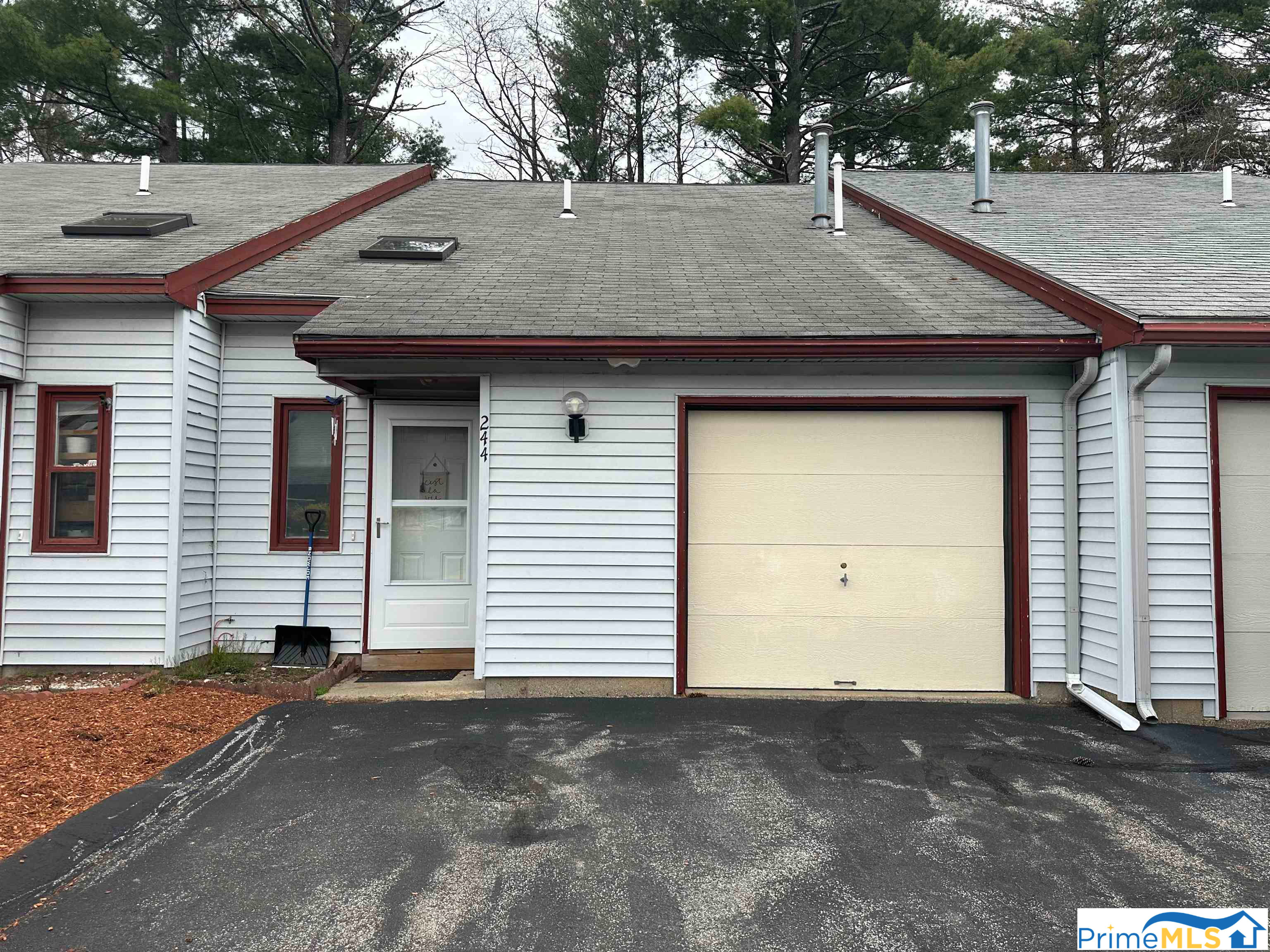 244 Stonebridge Drive, Nashua, NH 03063