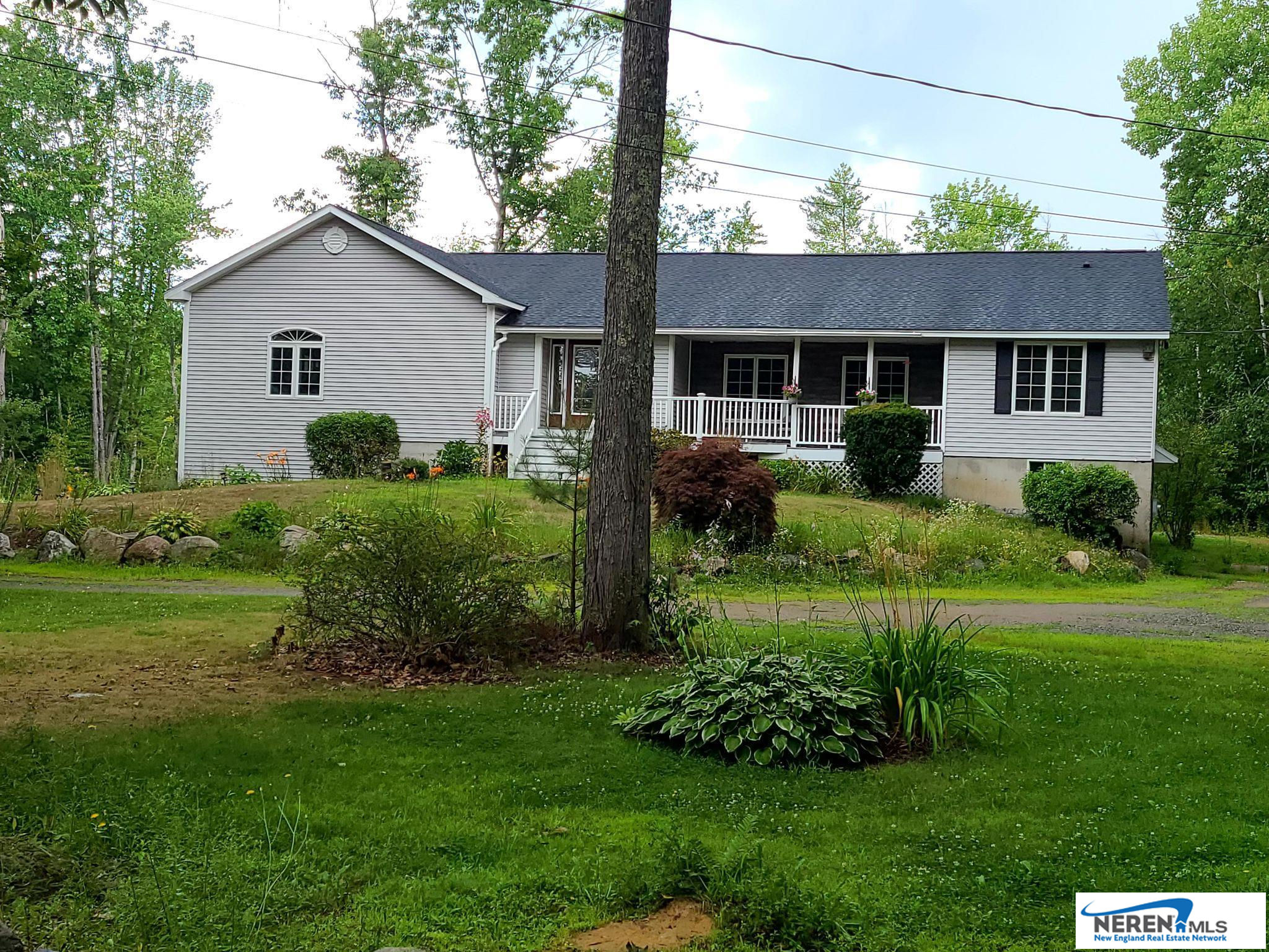 7020 Pleasant St. Extension, Loudon, NH 03307