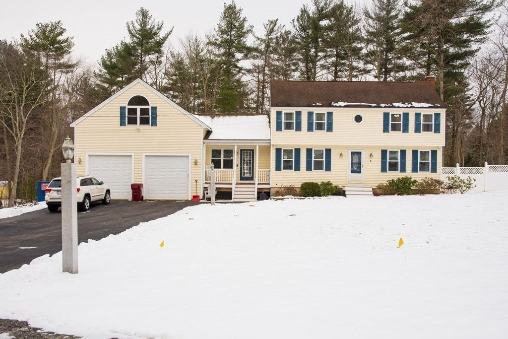 2 Spring Street, Tyngsborough, MA 01879