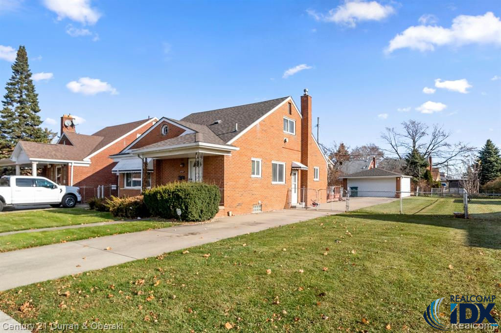 6402 Oakman Boulevard, Dearborn, MI 48126