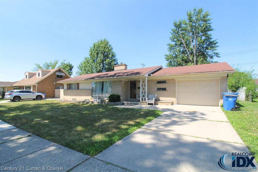 20344 Ann Arbor Trail, Dearborn Heights, MI 48127