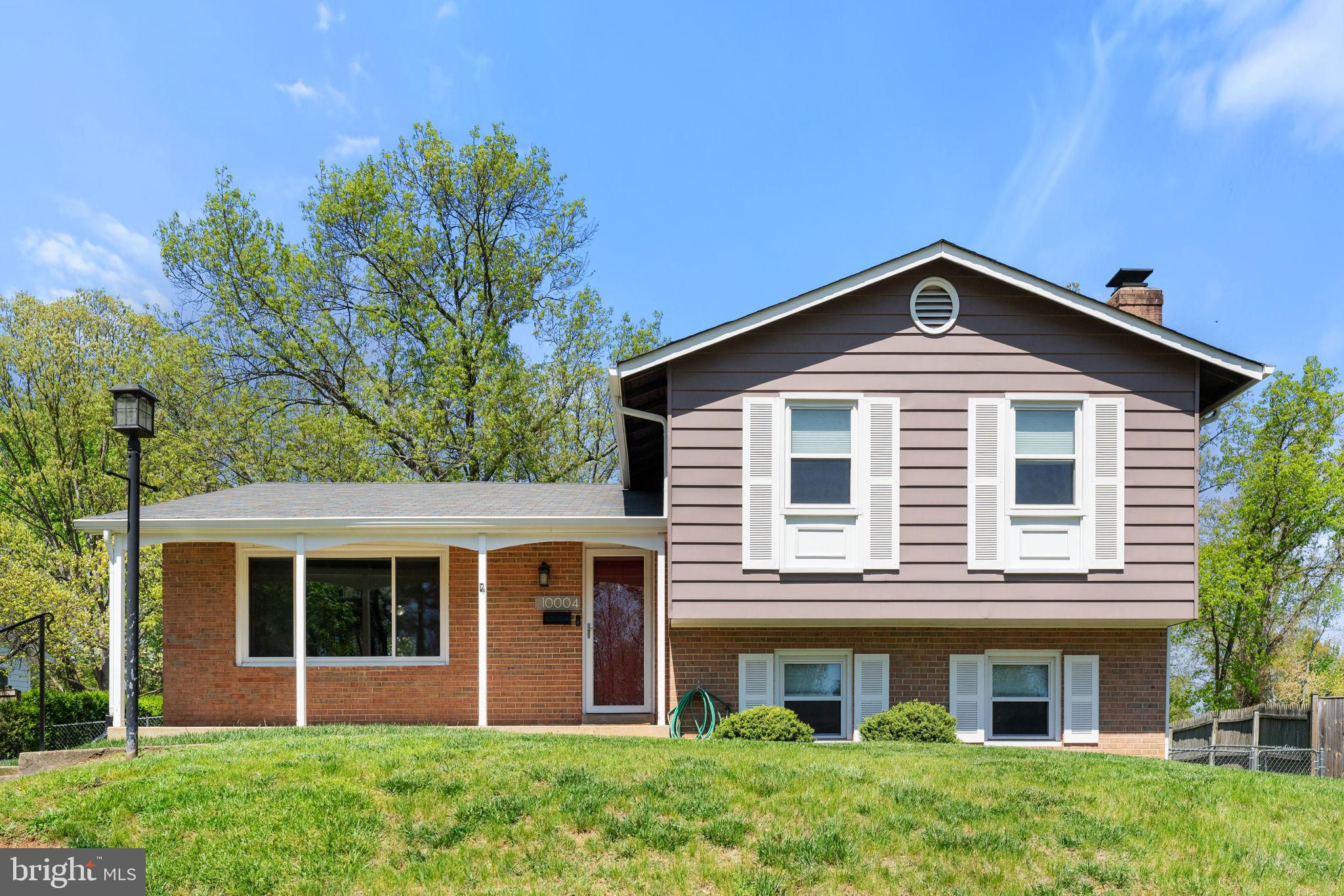 10004 Brandon Way, Manassas, VA 20109 is now new to the market!