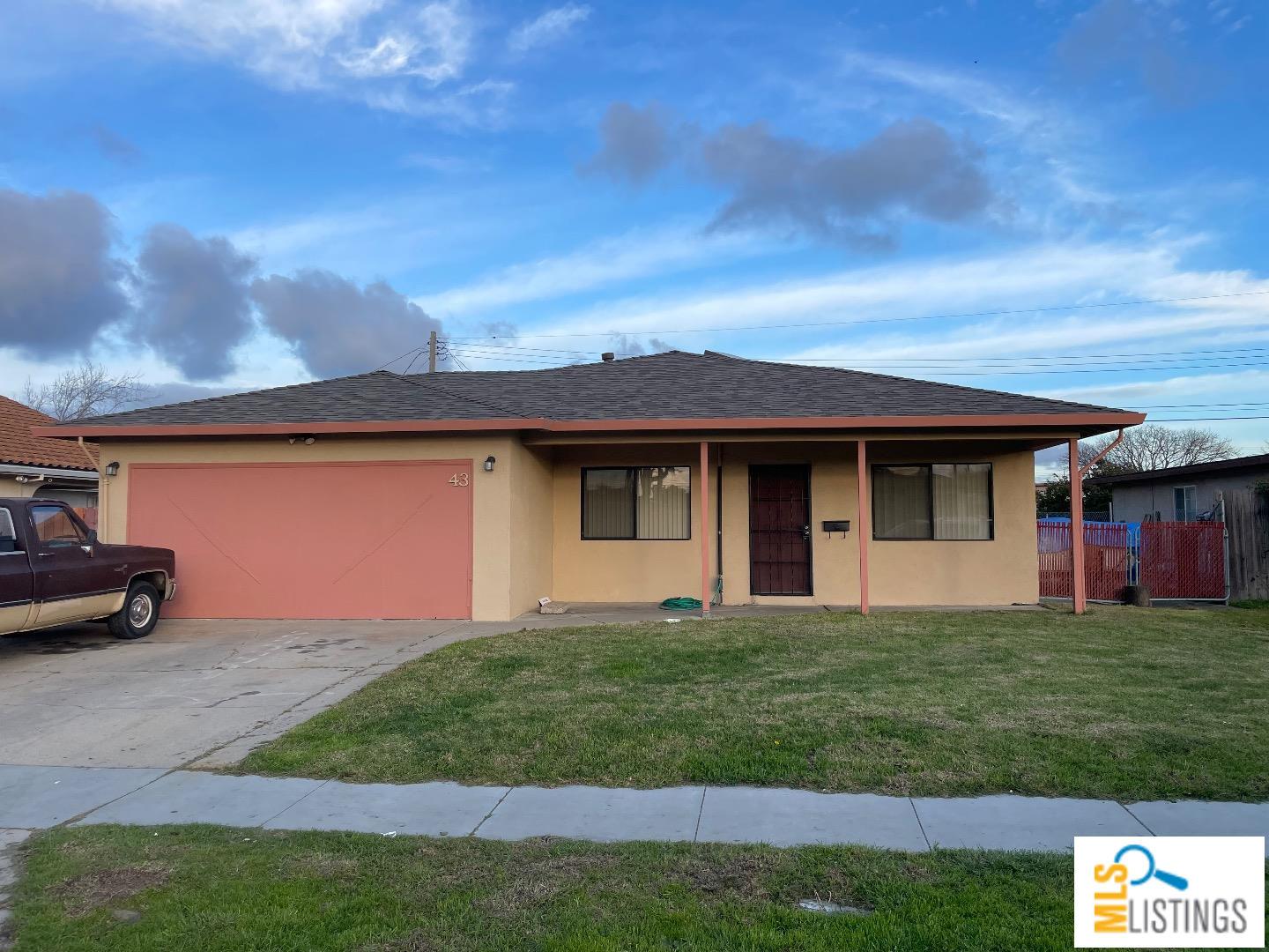 43 S Filice St, Salinas, CA 93905