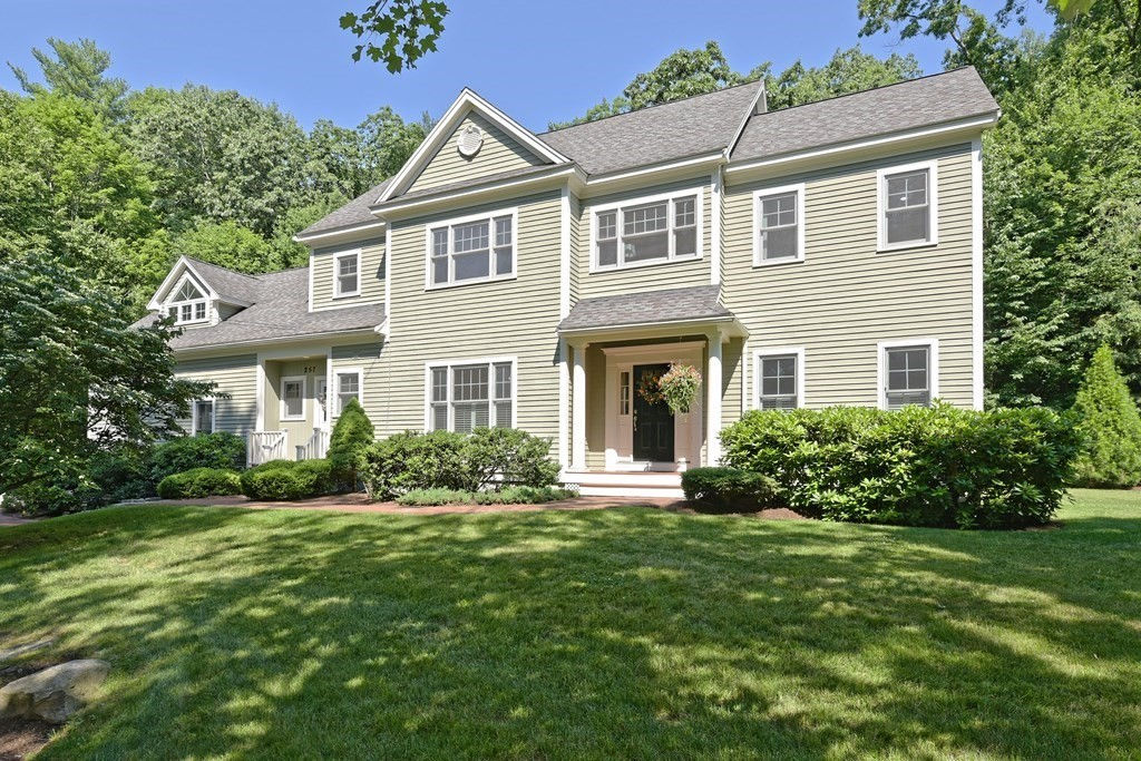 257 Brewer St, Northborough, MA 01532