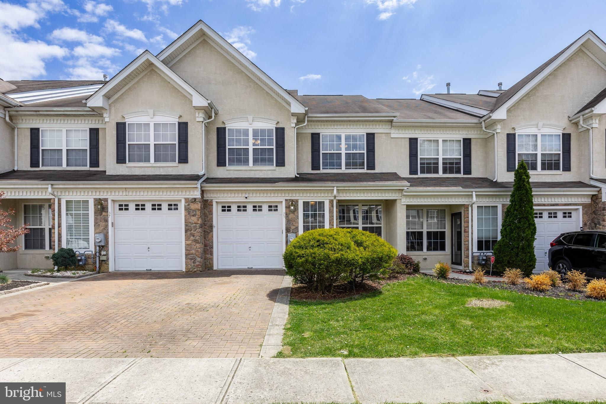 35 Beaumont Place, Westampton, NJ 08060 is now new to the market!