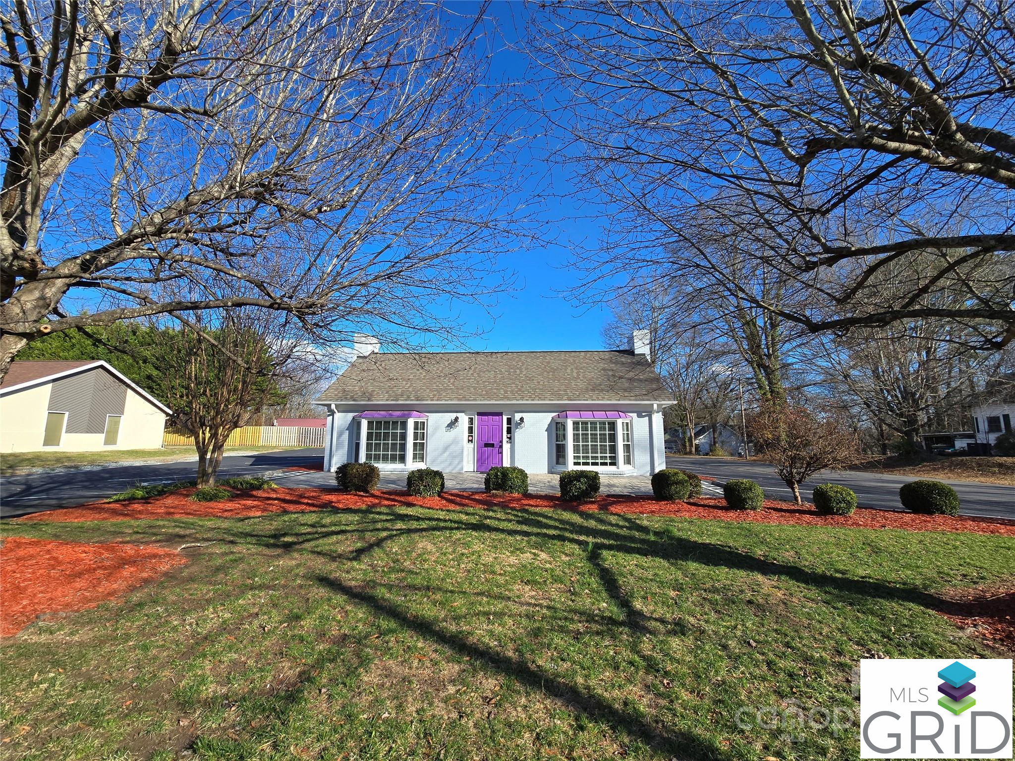 390 S Salisbury Street, Mocksville, NC 27028